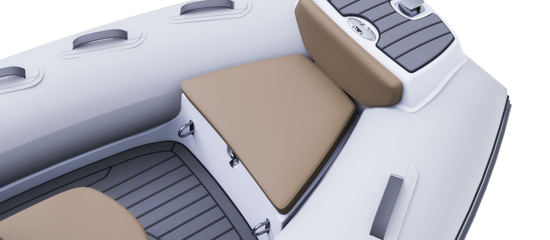 G380 — Lightweight, refined, and easy to handle. The ideal tender for a larger vessel, or a first step into the Golden Line.